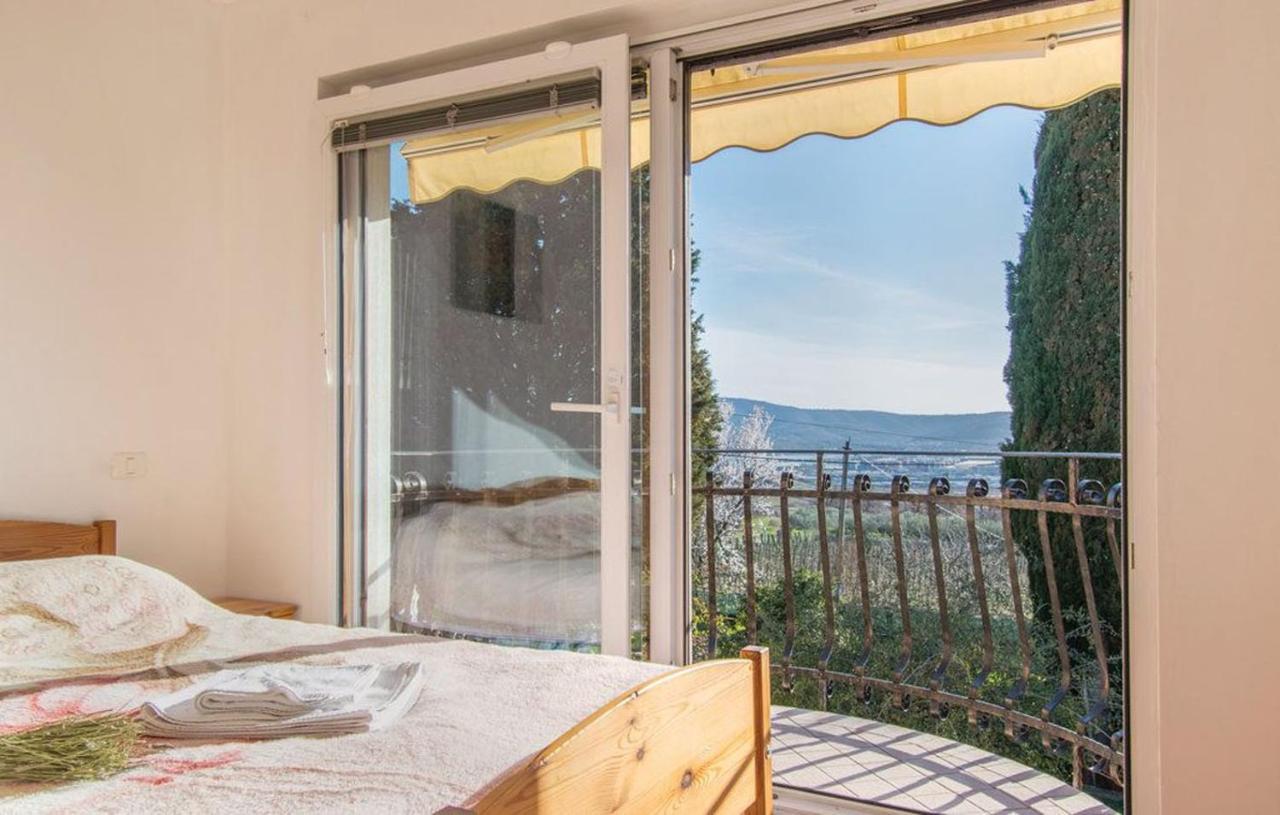 Apartment Between The Vineyard Ankaran Exterior foto